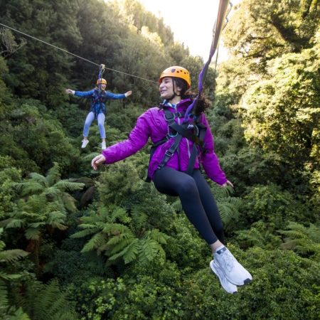 Woman-on-zipline-rotorua