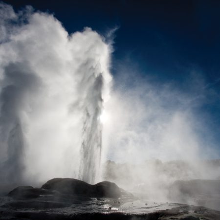 Experience-Pohutu-geyser